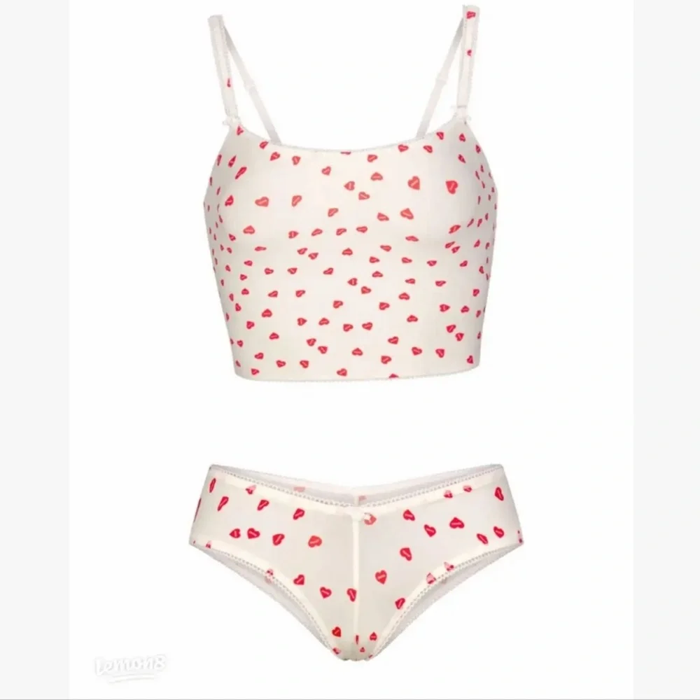 NWT SKIMS VALENTINE EDITION FITS EVERYBODY PICOT TRIM CROPPED CAMI | LARGE - Picture 7 of 15